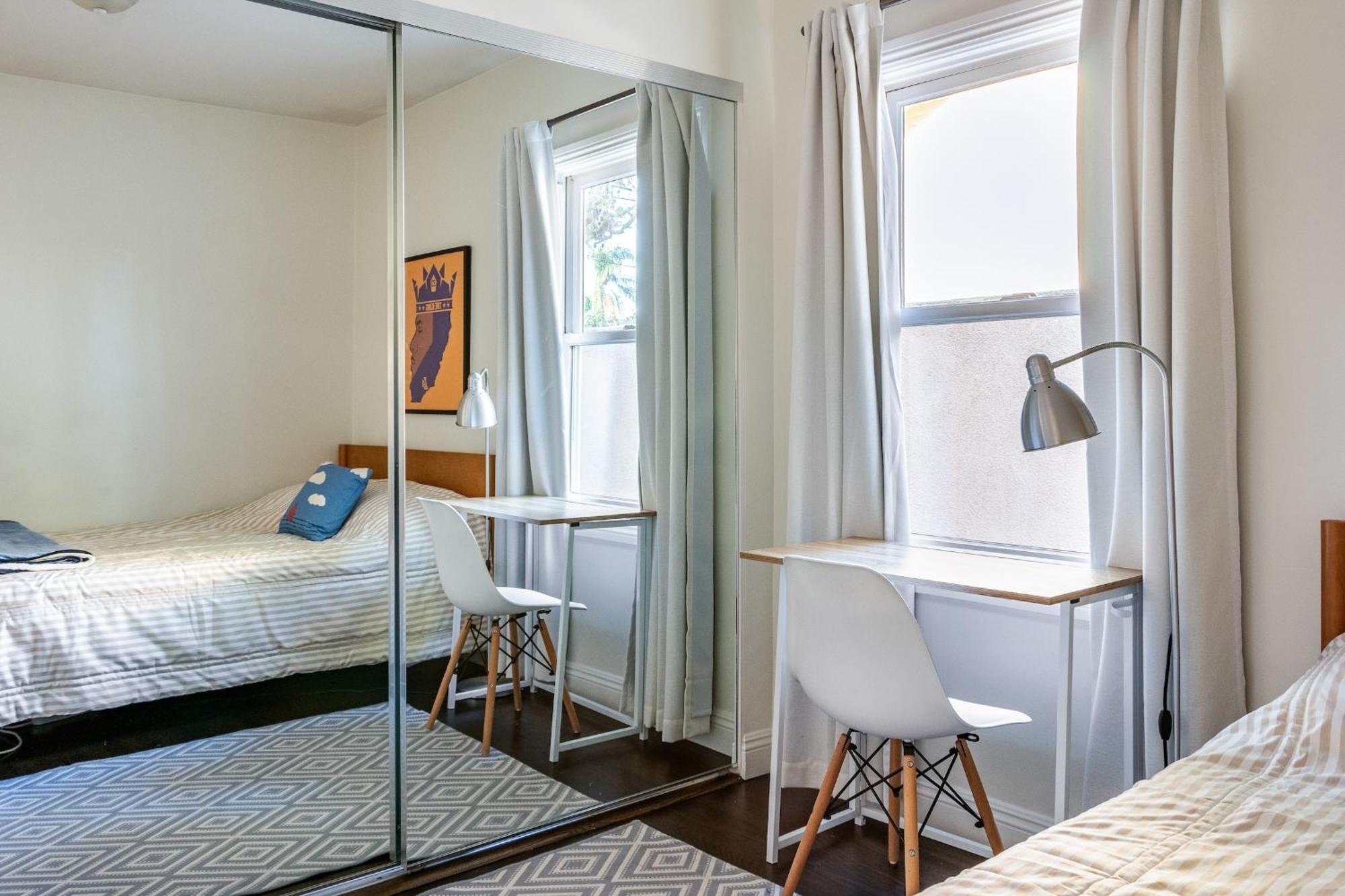 Cozy La Getaway With Hot Tub, 10 Min To Ferienhaus