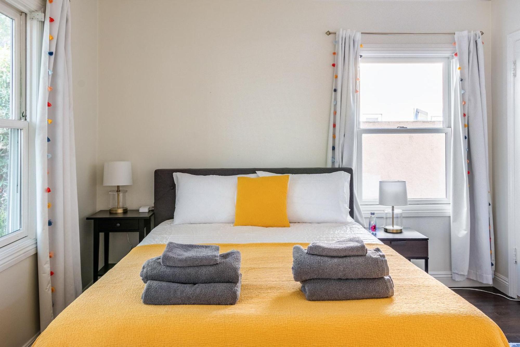 Ferienhaus Cozy La Getaway With Hot Tub, 10 Min To *