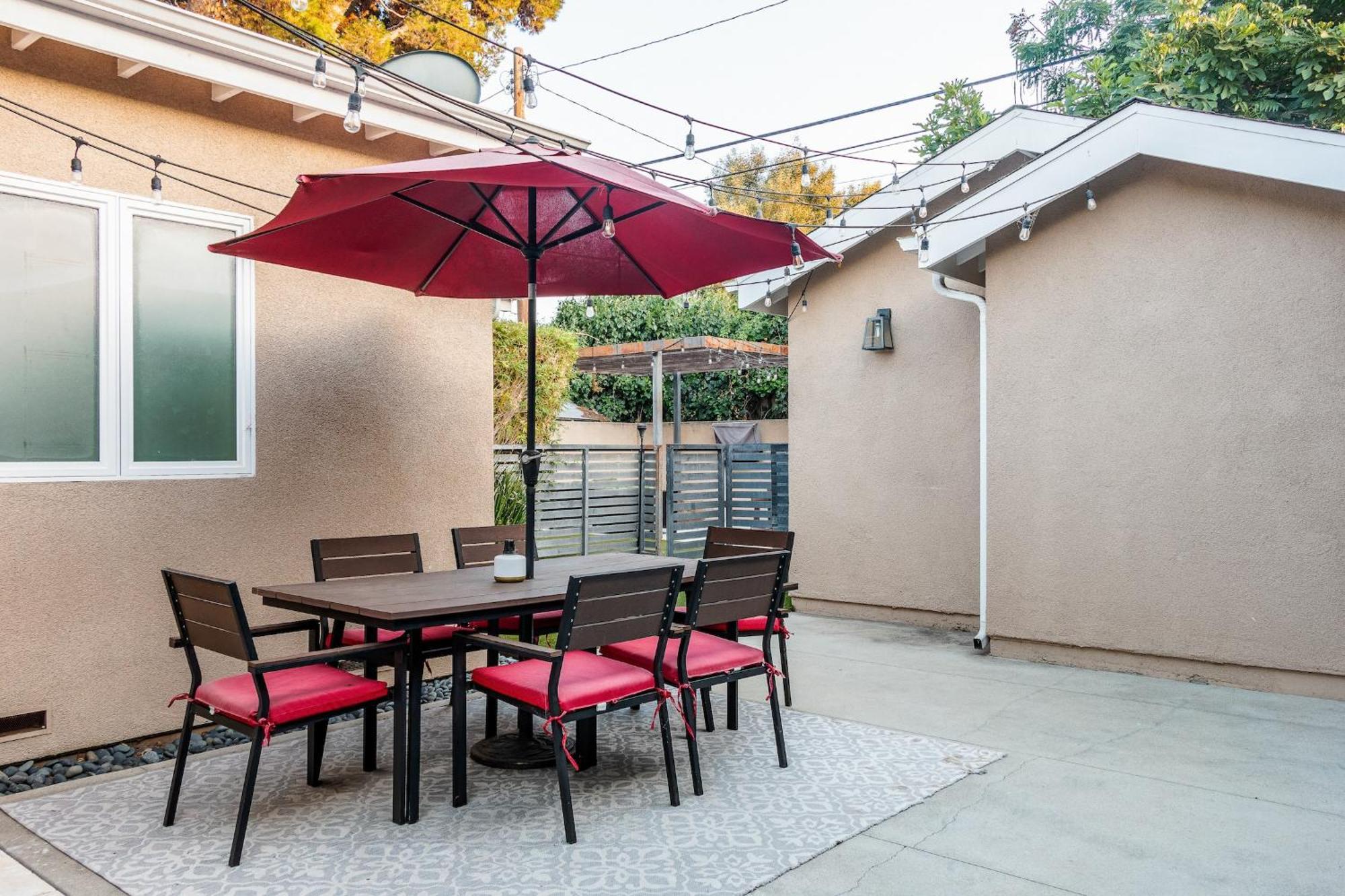 Cozy La Getaway With Hot Tub, 10 Min To Ferienhaus *