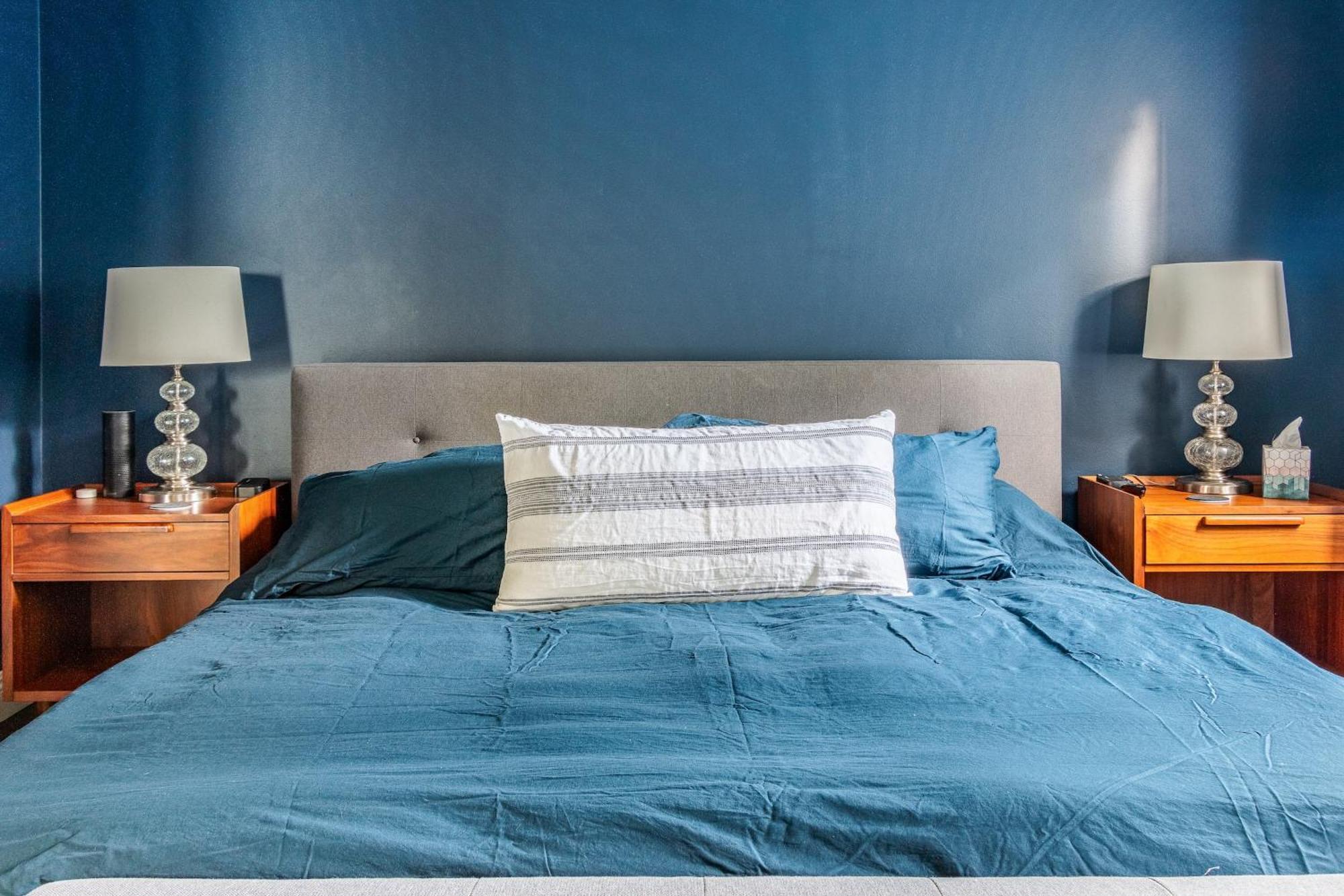Ferienhaus Cozy La Getaway With Hot Tub, 10 Min To